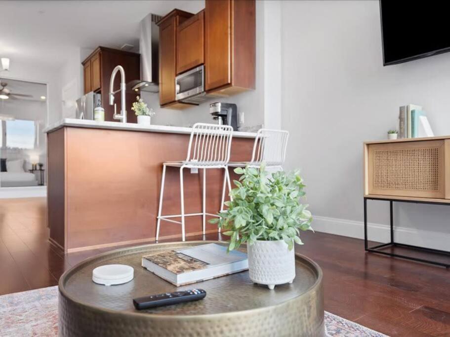 Cozysuites Dream 1Br, Ppg Paints Arena, Pitts พิตต์สเบิร์ก ภายนอก รูปภาพ