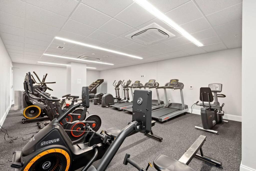 Cozysuites Dream 1Br, Ppg Paints Arena, Pitts พิตต์สเบิร์ก ภายนอก รูปภาพ